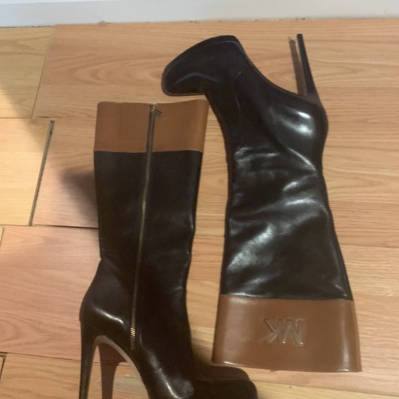 High heels from micheal kors - Picture 3 of 3